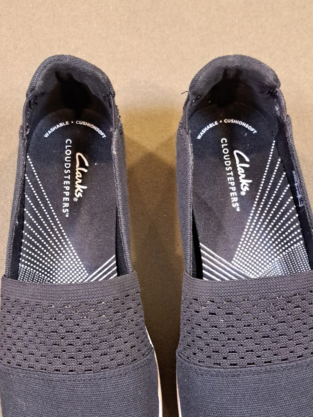 Clarks Cloudsteppers Breeze Vibe Slip-On Sneaker - Color: Black - Size: Women 8